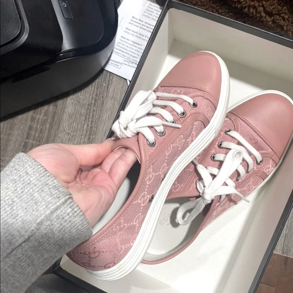 Authentic Gucci shoes